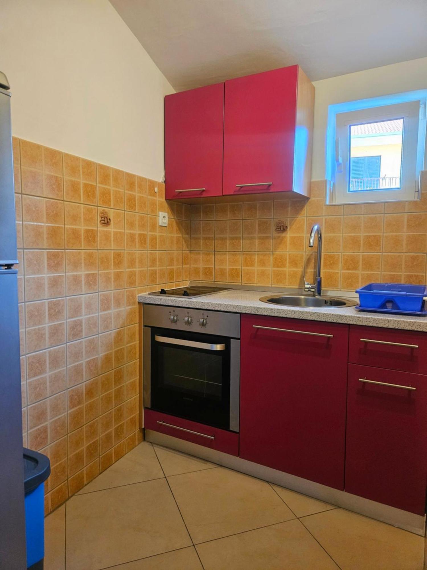 Apartments Andrea Подстрана Экстерьер фото