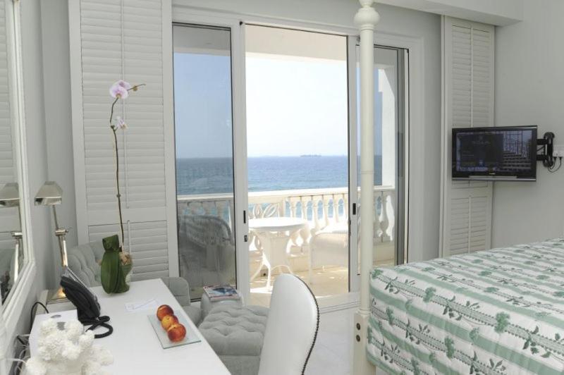 Apartments Andrea Подстрана Экстерьер фото